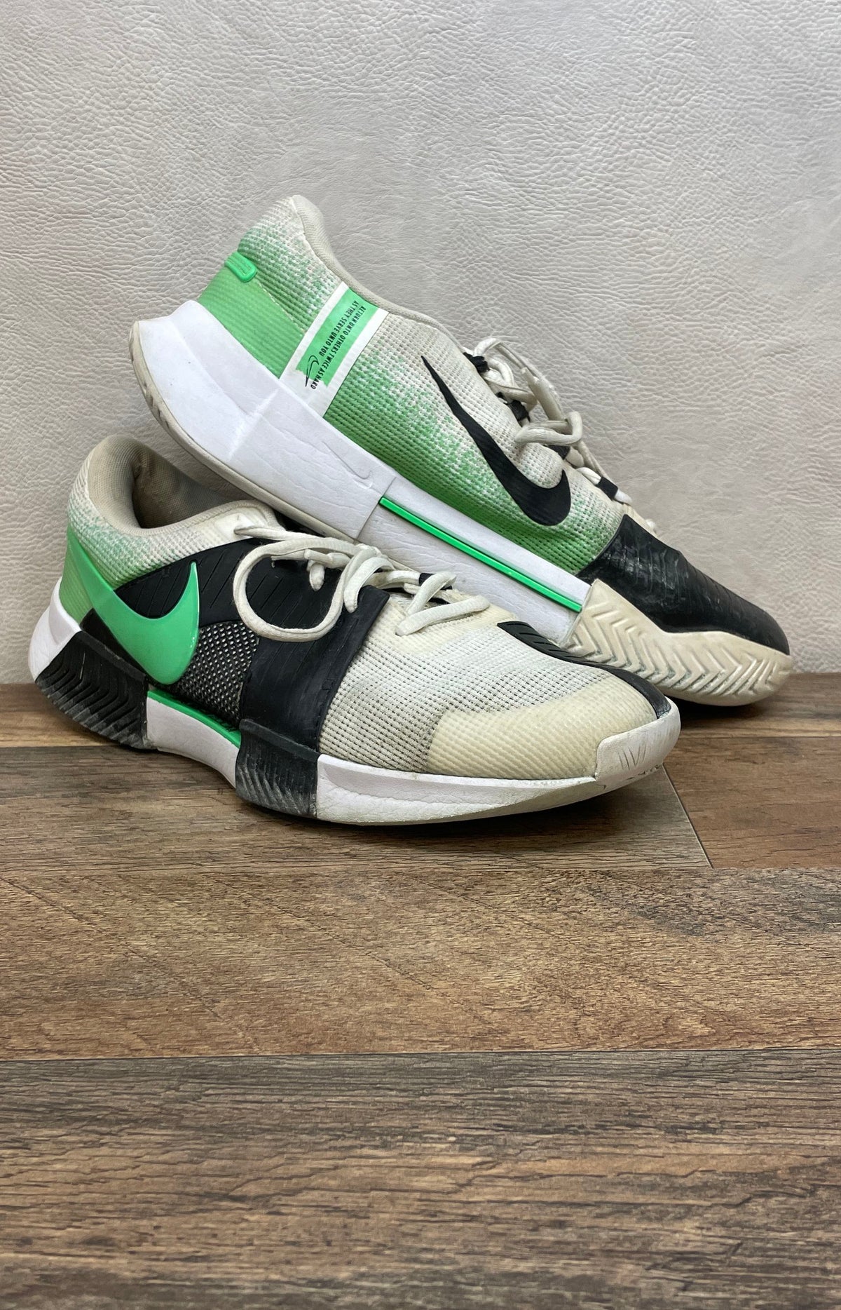 Nike Court Air Zoom NXT White Black Spring Green Tennis Shoes Men's Size 10.5