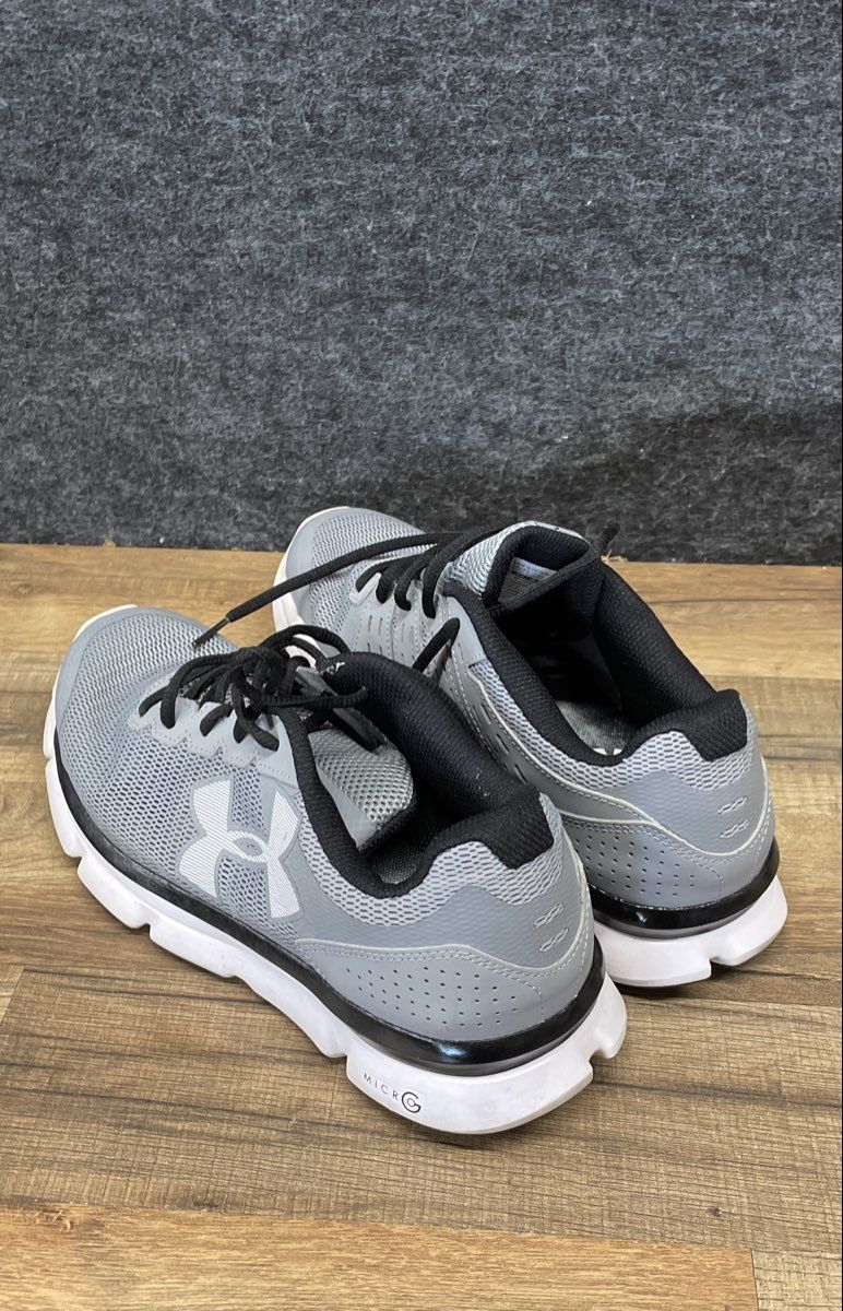 Under Armour Micro G Assert 6 Grey White Running Shoes Men's Size 9.5