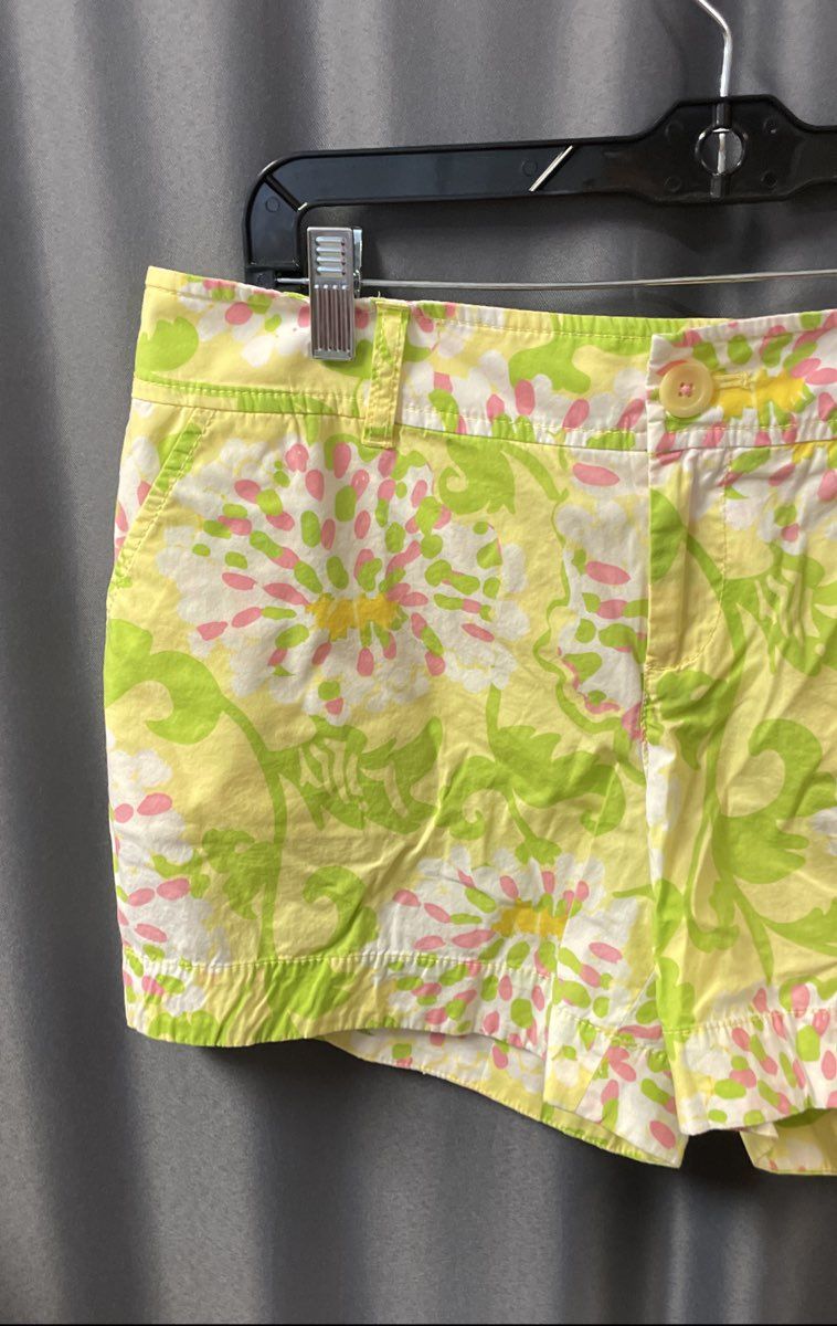 Lilly Pulitzer Women's Yellow Green Floral Jubilee Shorts Size 10