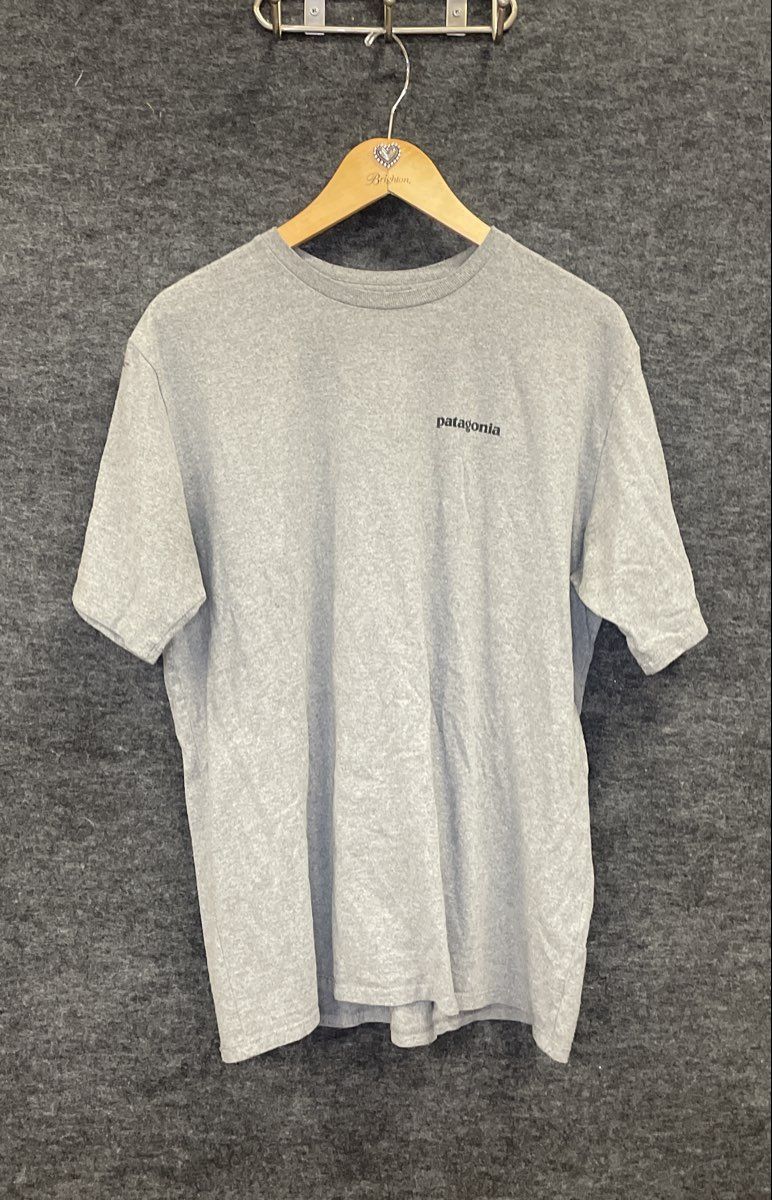 Patagonia Men's Gray P-6 Logo Responsibili-Tee Graphic T-Shirt Sz M