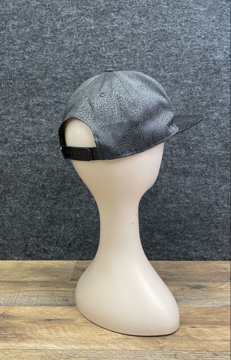 Jordan Youth Snapback Hat Gray Black Elephant Print Metal Jumpman Logo