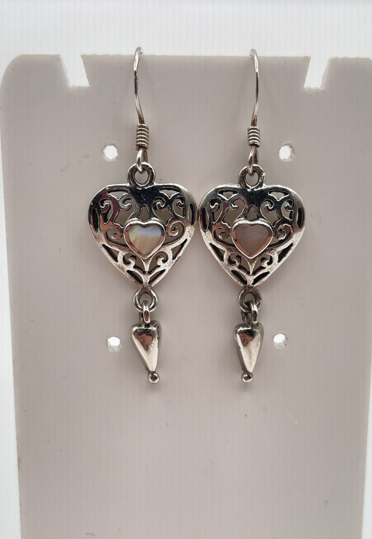 925 Sterling Silver Mother Of Pearl Openwork Filigree Heart Drop Earrings 3.8g