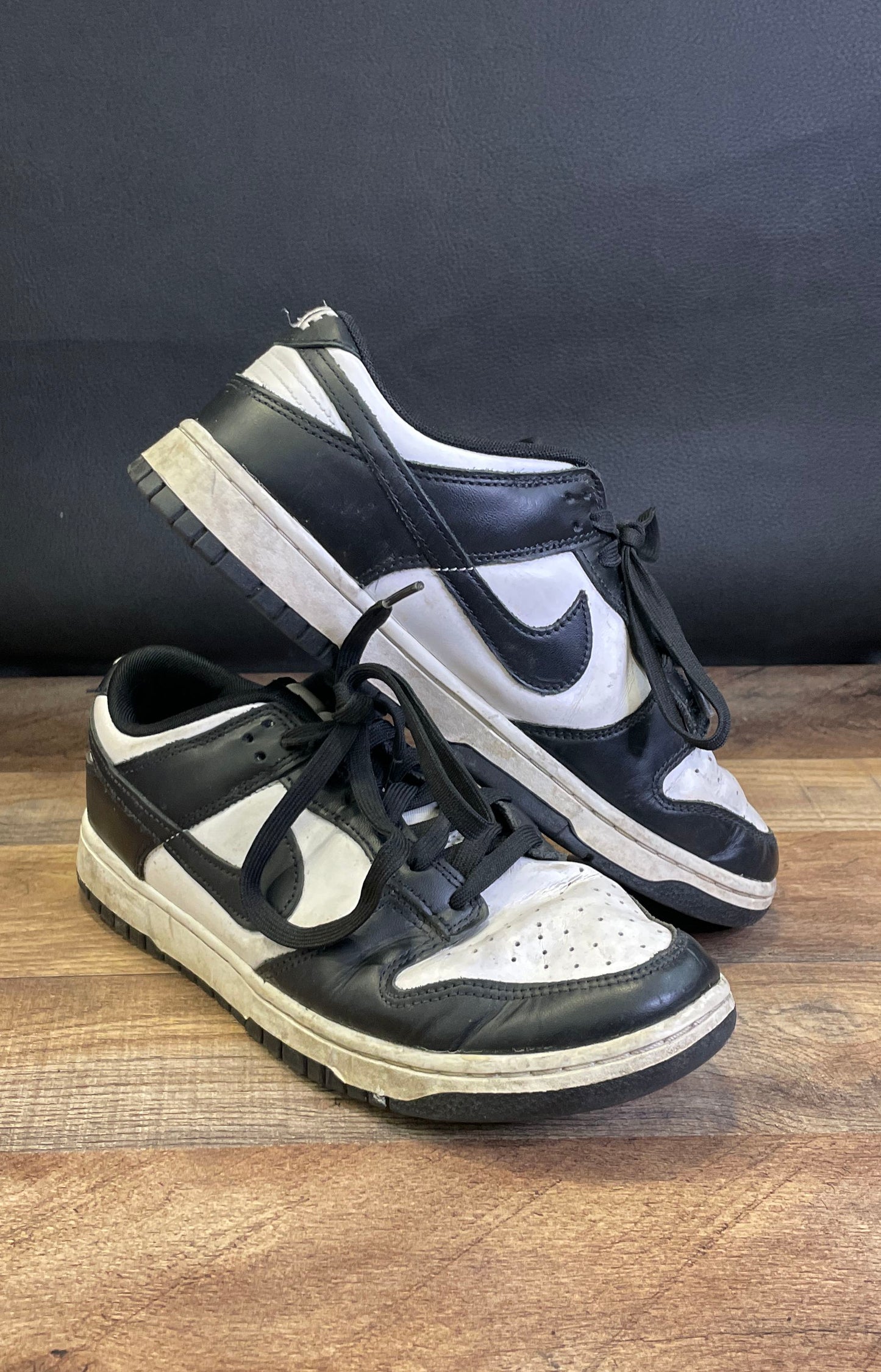 Nike Dunk Low Retro Panda White Black Sneakers Men's Size 9
