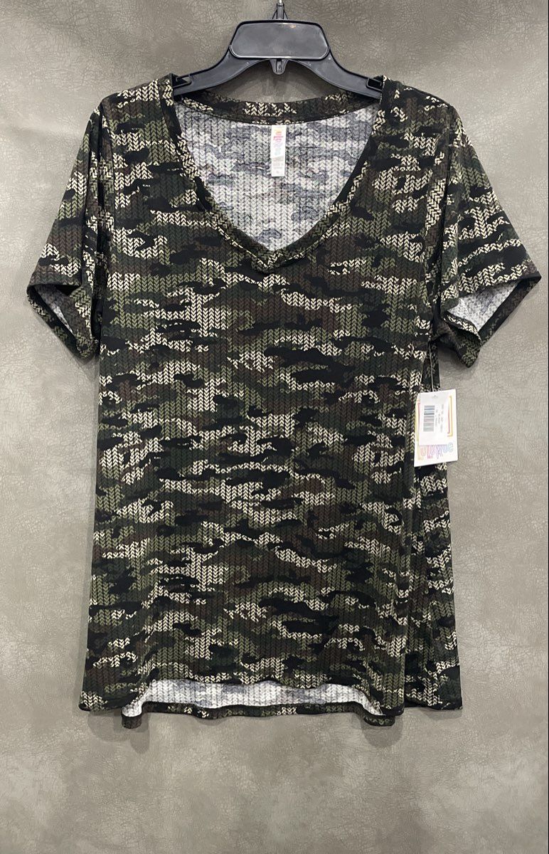 LuLaRoe Women's Christy T Green Camo Geometric V-Neck Short Sleeve Shirt Sz XL