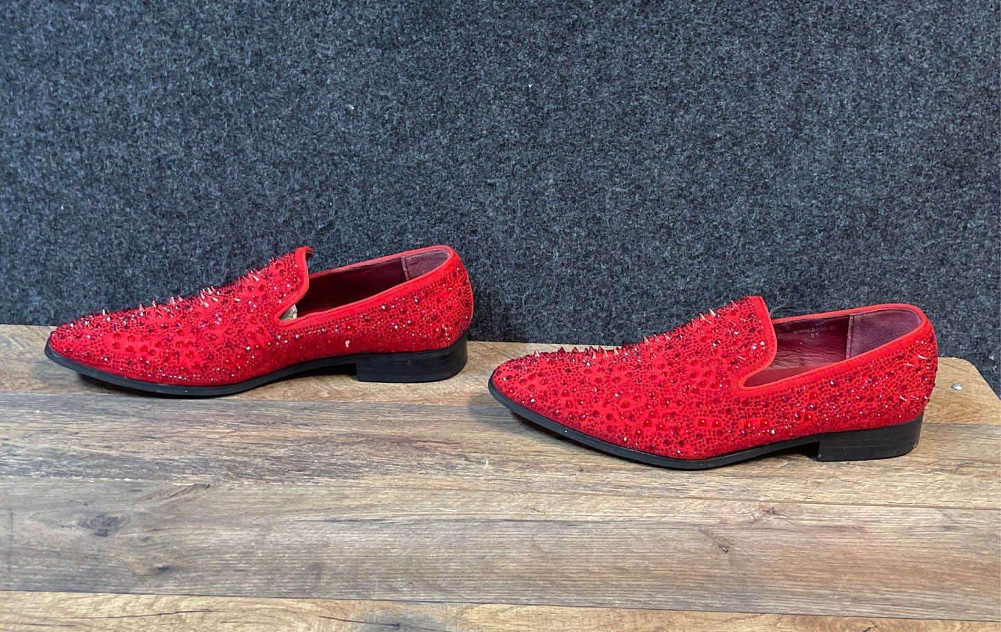 Parrazo Winnebago 02 Red Crystal Spiked Loafers Slip On Dress Shoes Size 9.5