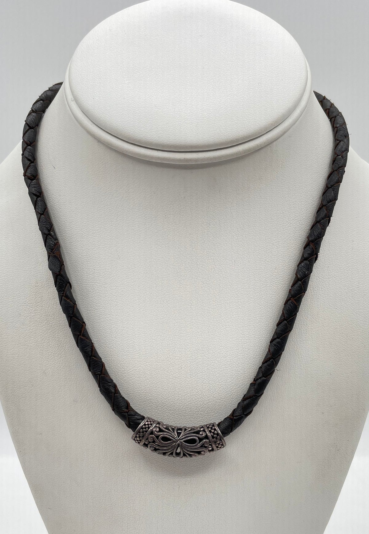 925 Sterling Silver Filigree Tube Bead & Clasp Braided Leather Necklace 15.9g