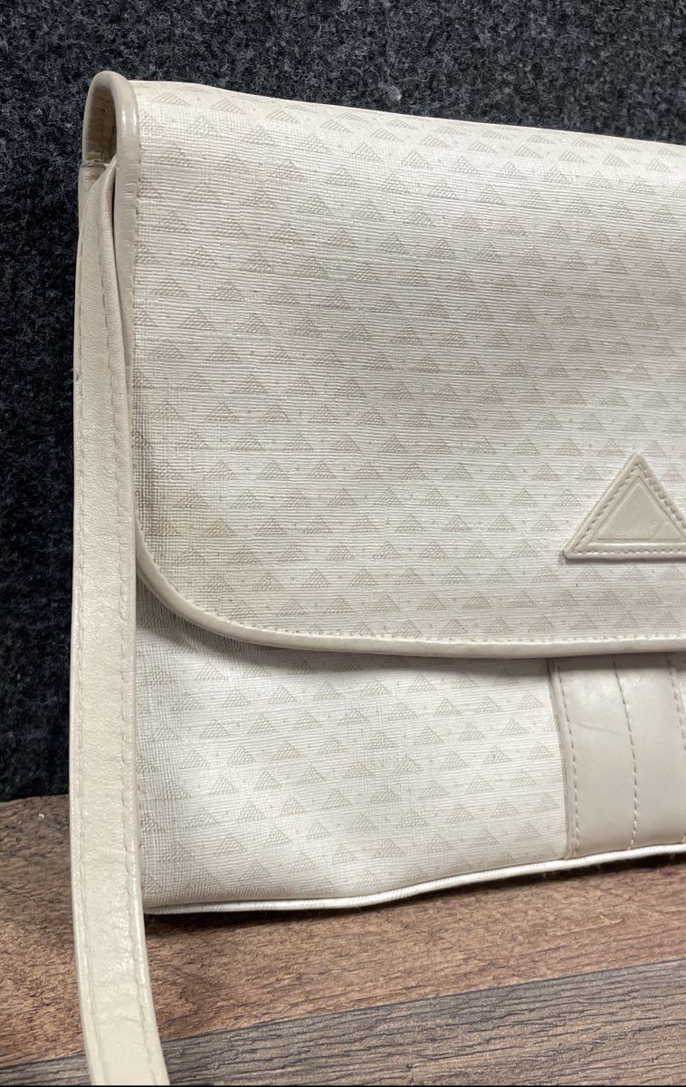 Vintage 1980s Liz Claiborne Cream Triangle Print Crossbody Shoulder Bag