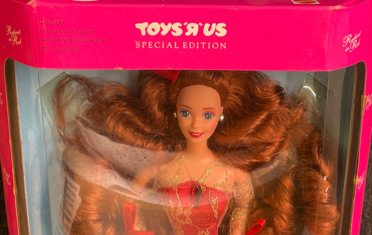 1992 Mattel Barbie Radiant In Red Toys R Us Special Edition Doll NIB #1276