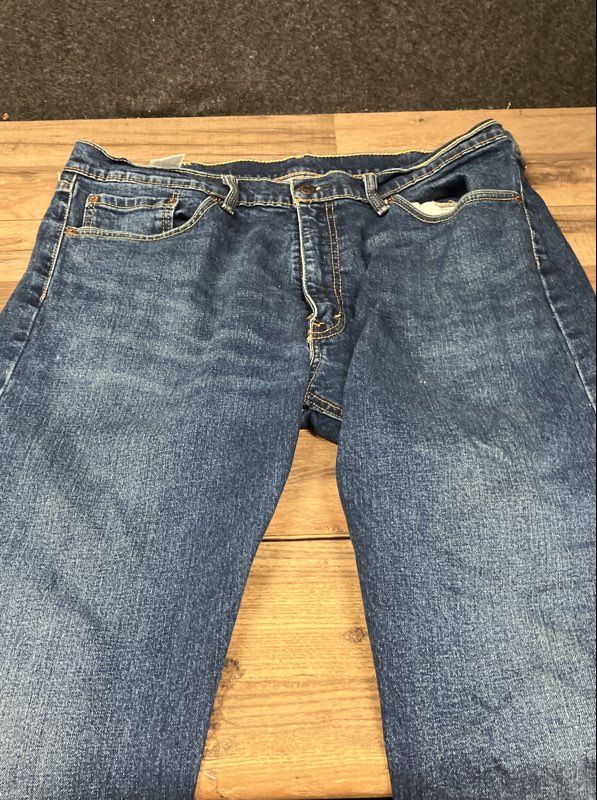 Levi's Men's 505 Regular Fit Straight Leg Jeans Blue Denim W38 L32