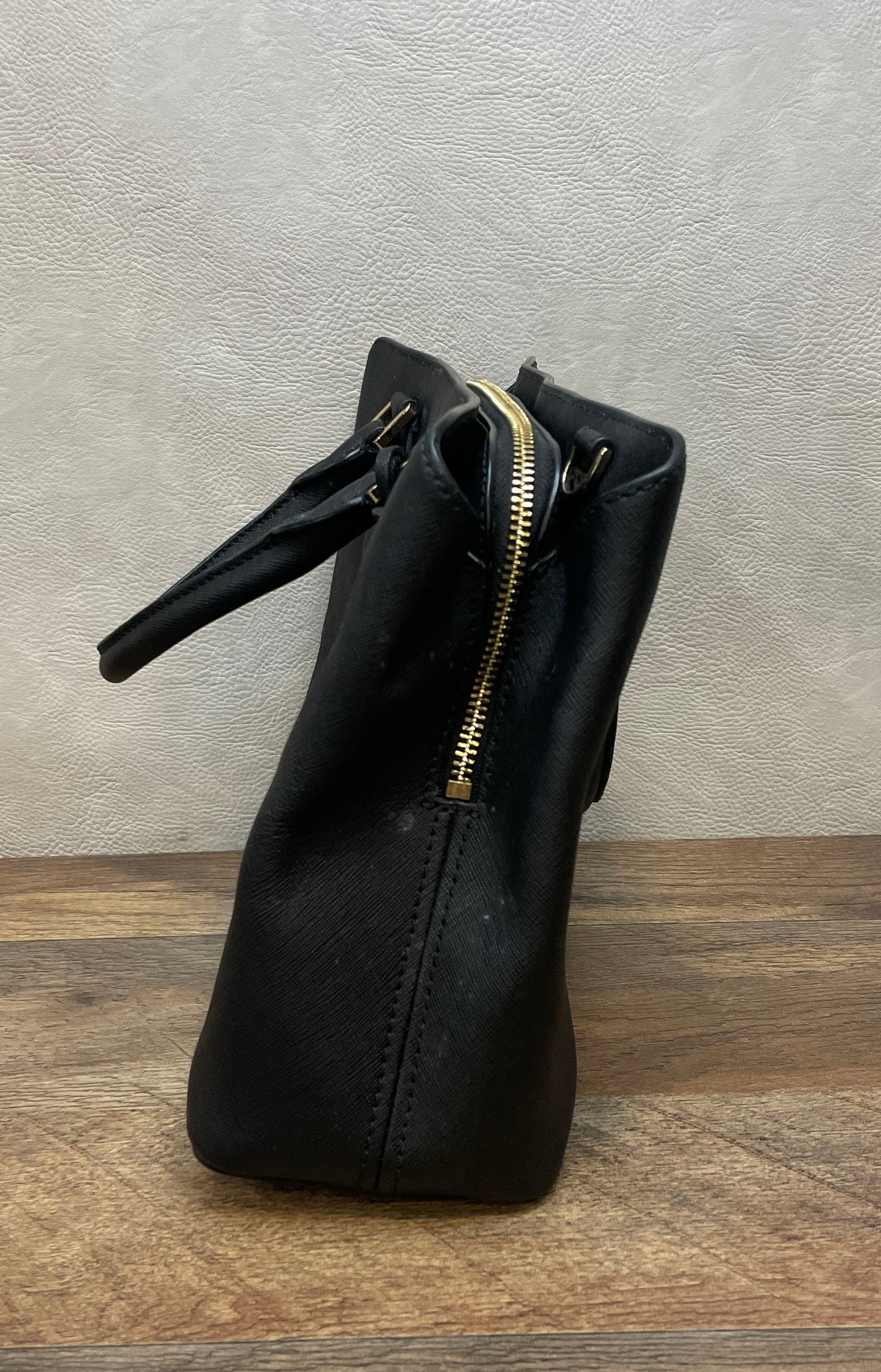 Michael Kors Black Saffiano Leather Structured Satchel Bag Gold Hardware
