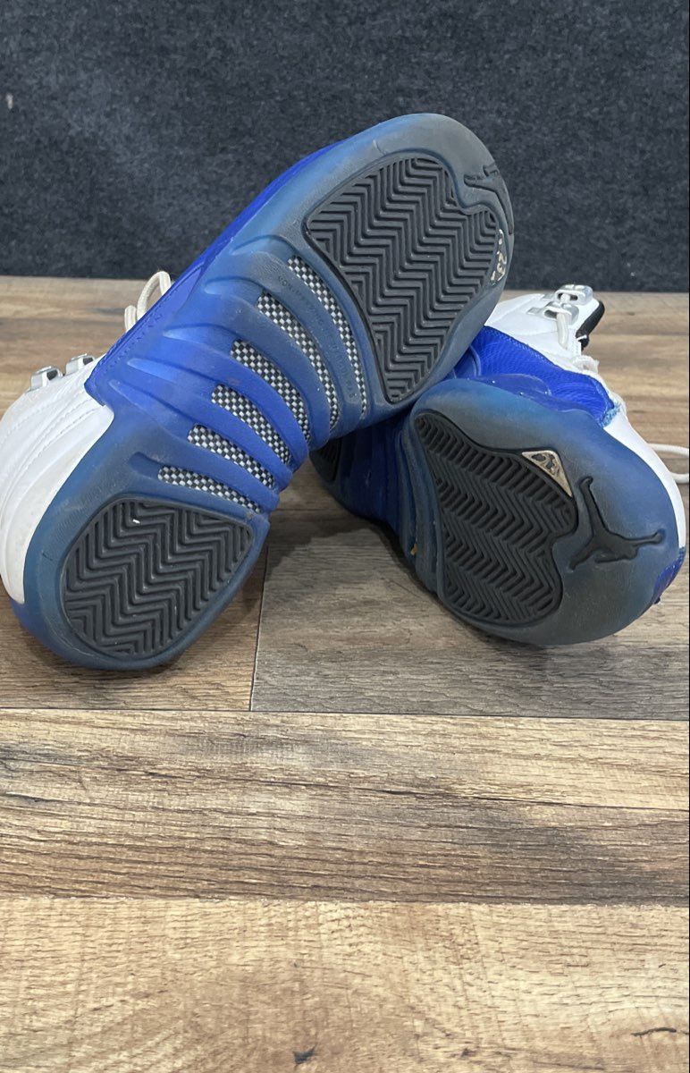 Nike Air Jordan 12 Retro Hyper Royal White Blue GS 2024 Size 3.5Y