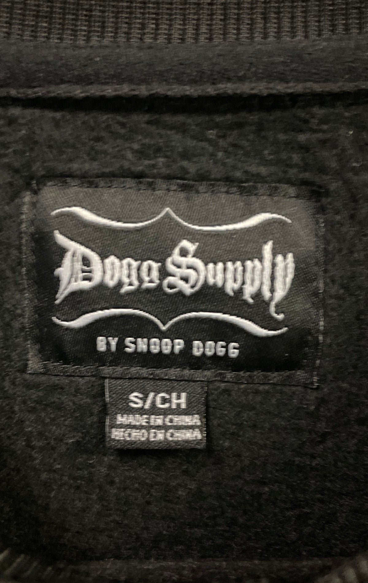 Dogg Supply by Snoop Dogg Men's Snoop on the Stoop Christmas Sweater Black Sz S