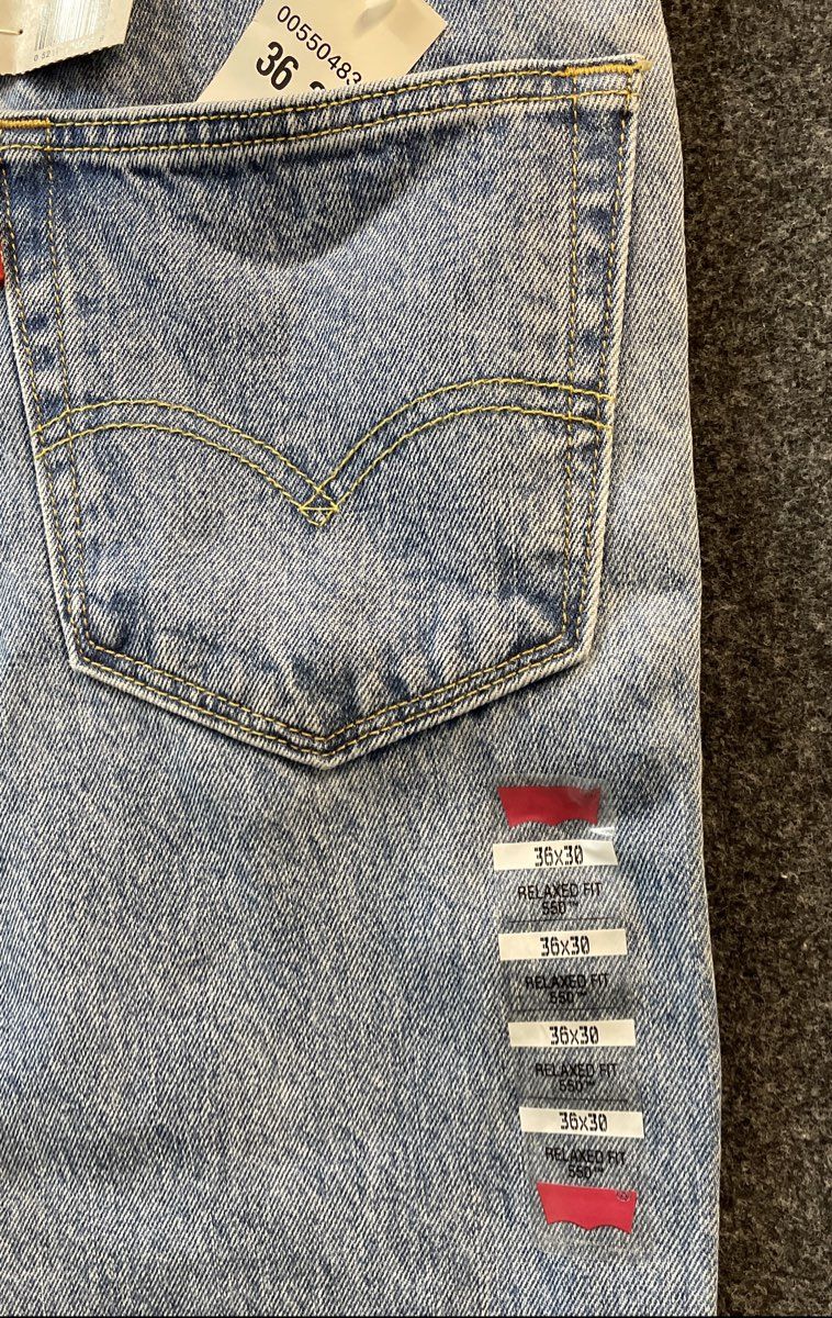 Levi's Men's 550 Relaxed Fit Tapered Leg Jeans Light Blue Wash NWT Sz 36x30