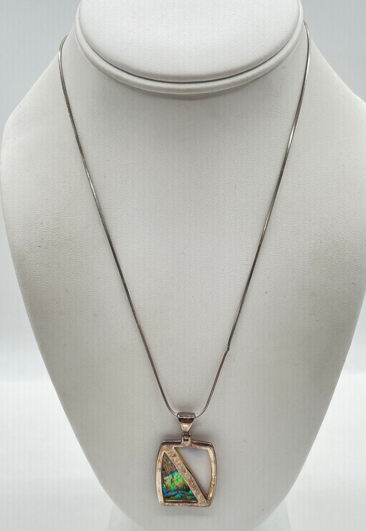 925 Sterling Silver Wampum & Abalone Shell Split Pendant Necklace 8.5g