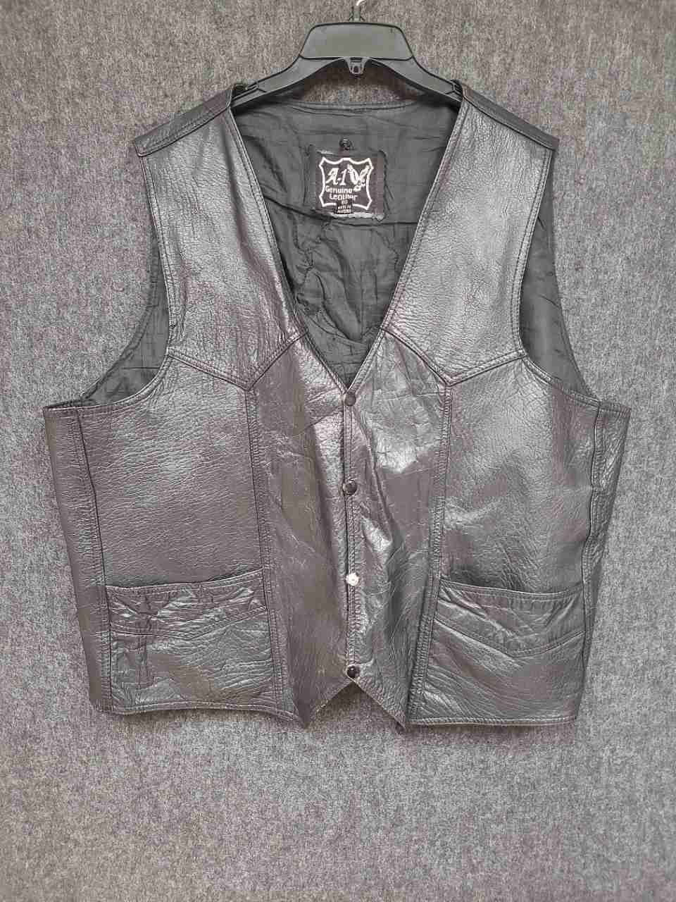 Vintage A-1 Men's Black Leather Biker Vest Skull Rose Patch Snap Front Sz 50