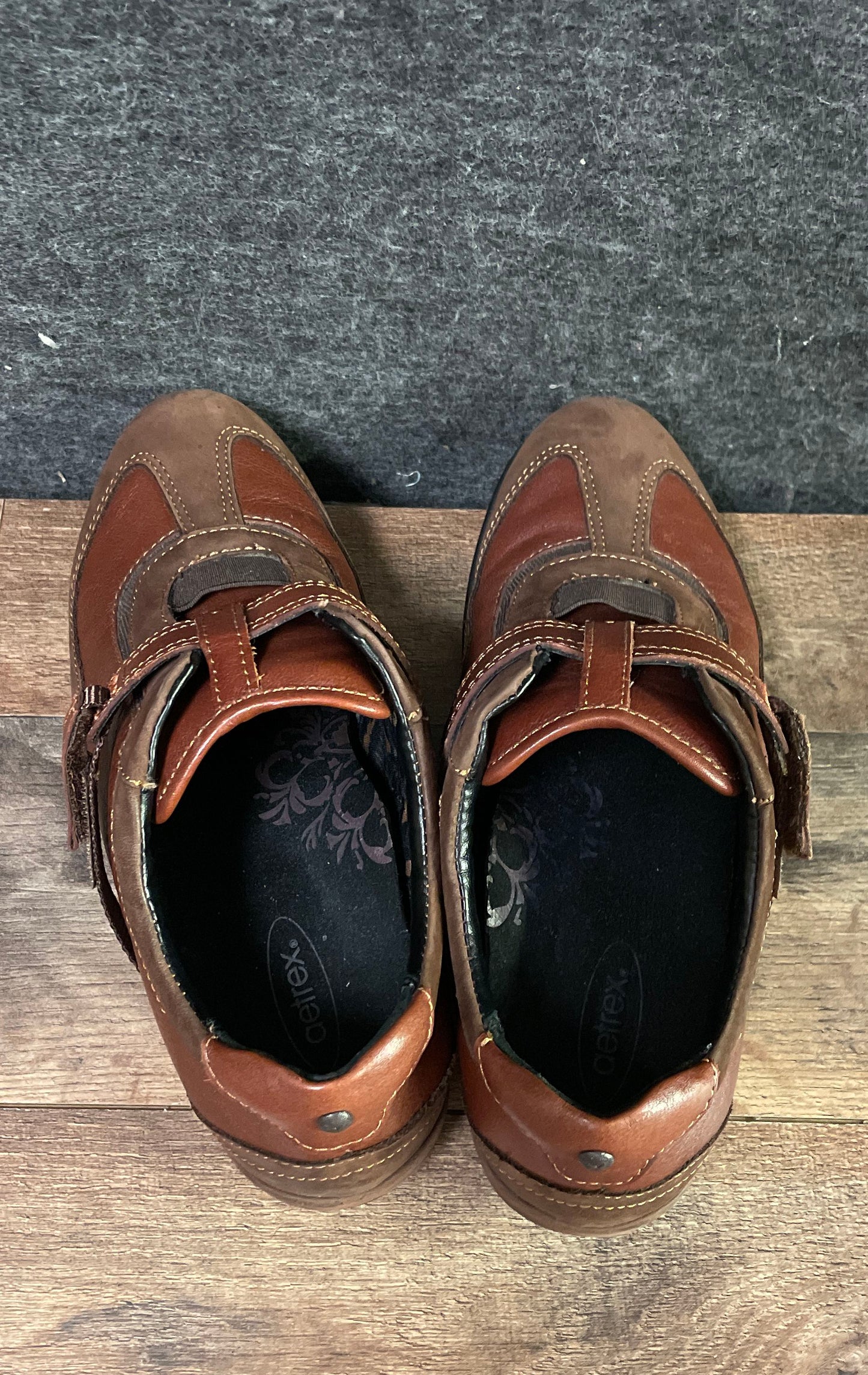 Aetrex Essence EF82W Brown Leather Comfort Walking Shoes Women's Size 7.5D