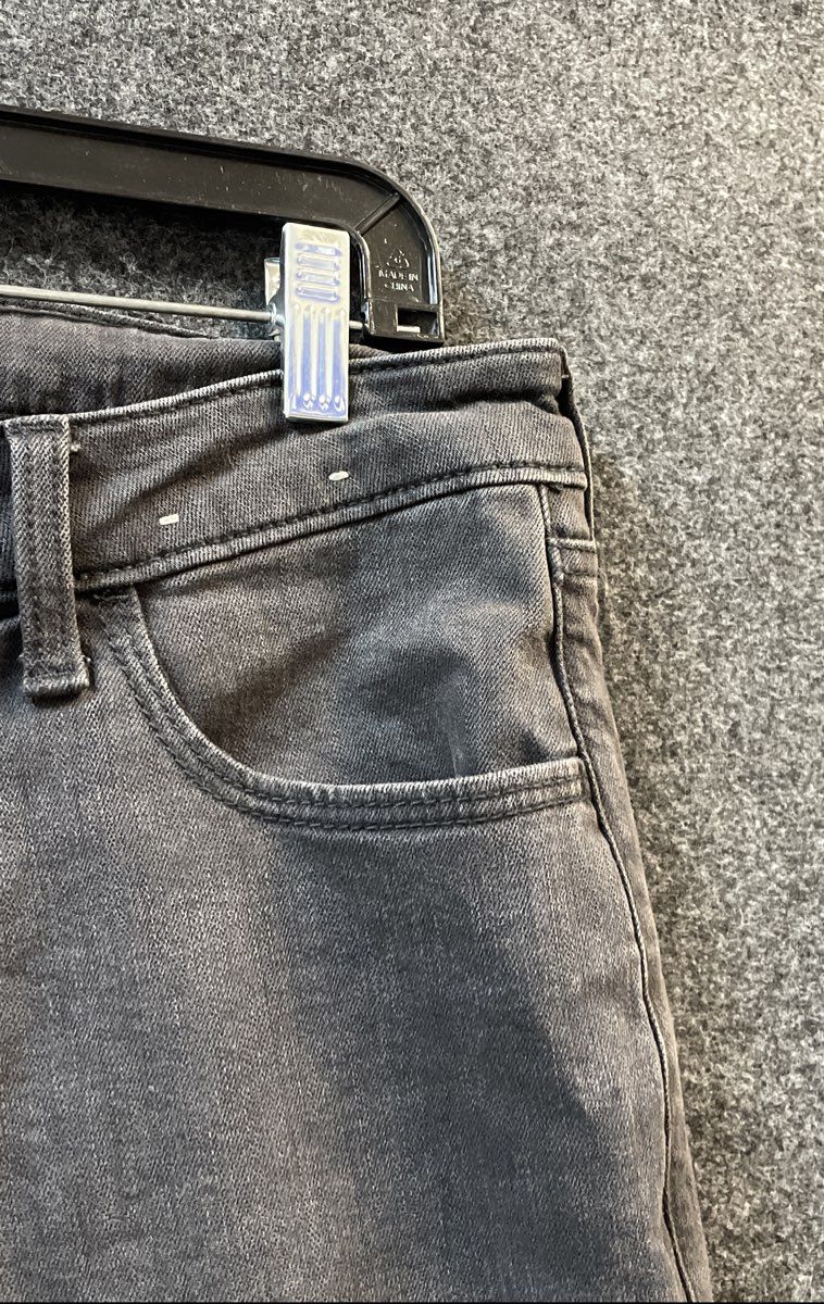 Abercrombie & Fitch Women's Black The Skinny High Rise Faded Jeans Sz 10R