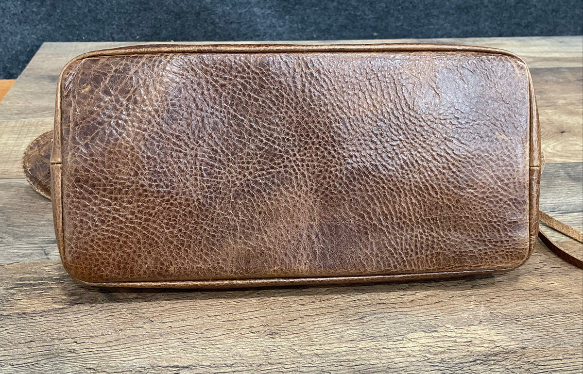 BL Brown Pebbled Leather Money Bag Large Zippered Travel Pouch Silver Hardware