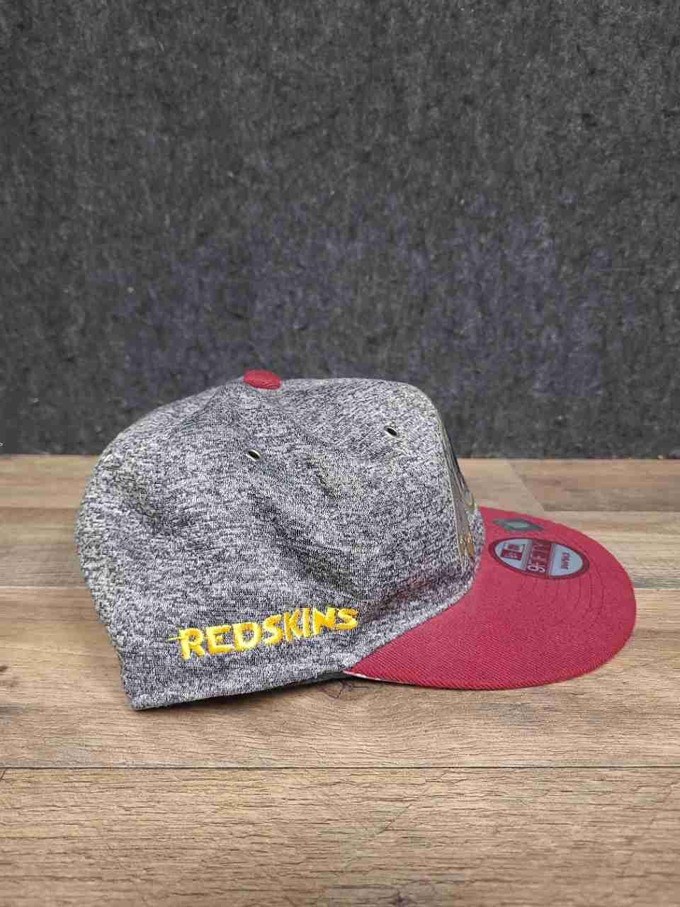 New Era Men's Washington Redskins NFL 9FIFTY Snapback Hat Gray Burgundy OS