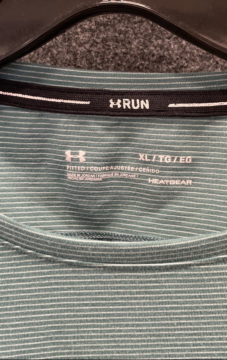 Under Armour Women's Teal Streaker Run HeatGear Open Back Running Shirt Sz XL