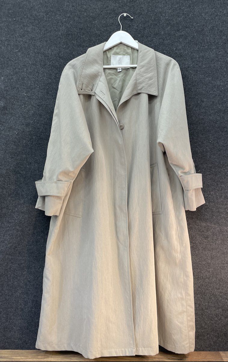 Vintage 90s London Fog Women's Single-Breasted Trench Coat Tan Sz 8 Pet