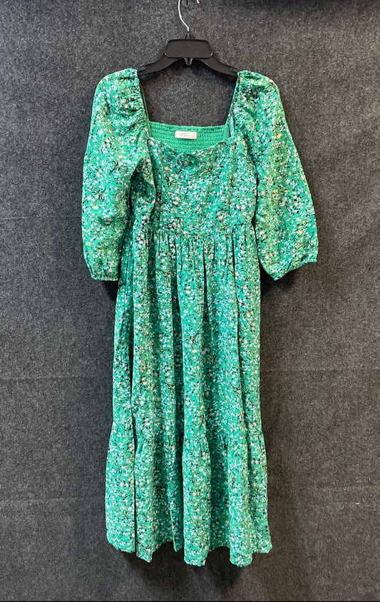 LC Lauren Conrad Women's Green Ditsy Floral Smocked Tiered Midi Dress Sz M NWT