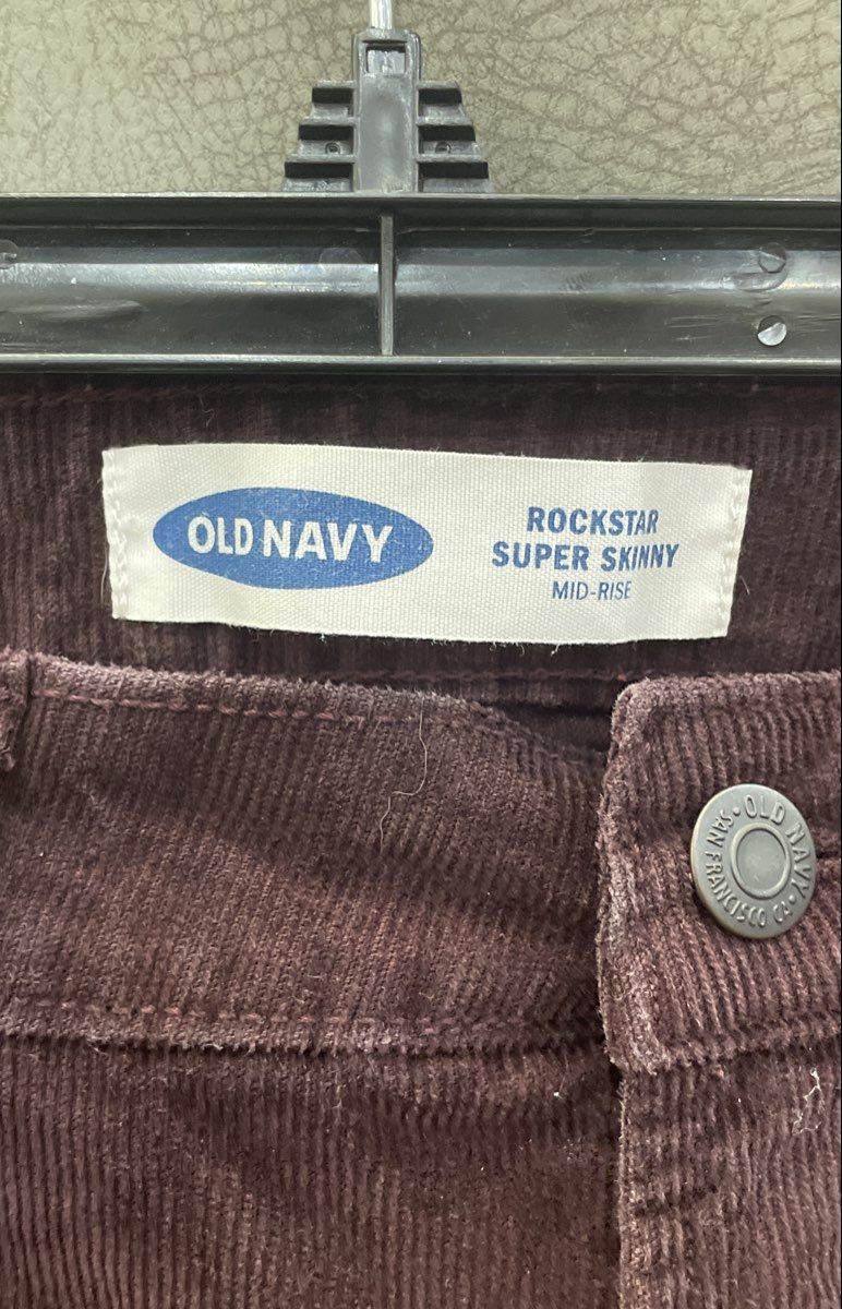 Old Navy Women's Rockstar Super Skinny Corduroy Pants Mauve Mid-Rise Sz 6