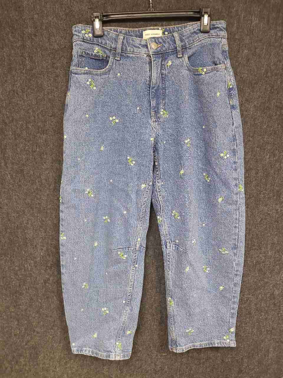 Free Assembly Women's Light Blue Floral Embroidered High Rise Jeans Size 6