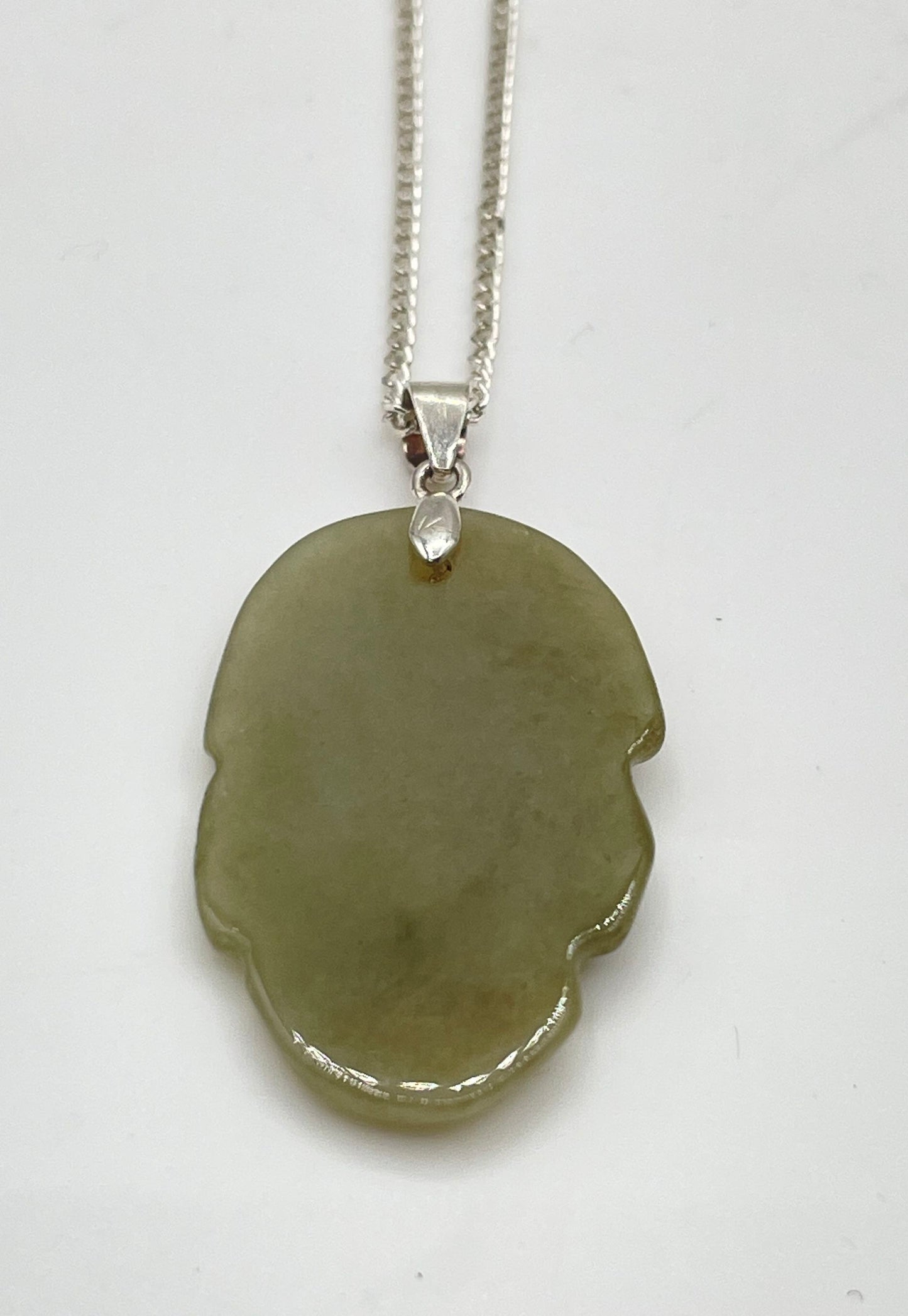 925 Sterling Silver Green Jade Leaf Pendant W/ Cable Chain Necklace 4.9g