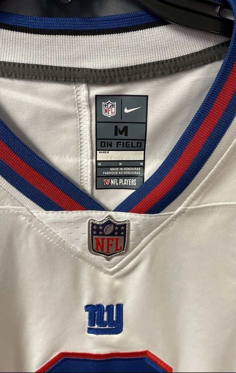 Nike Men's NY Giants Daniel Jones #8 White On Field Football Jersey Size M