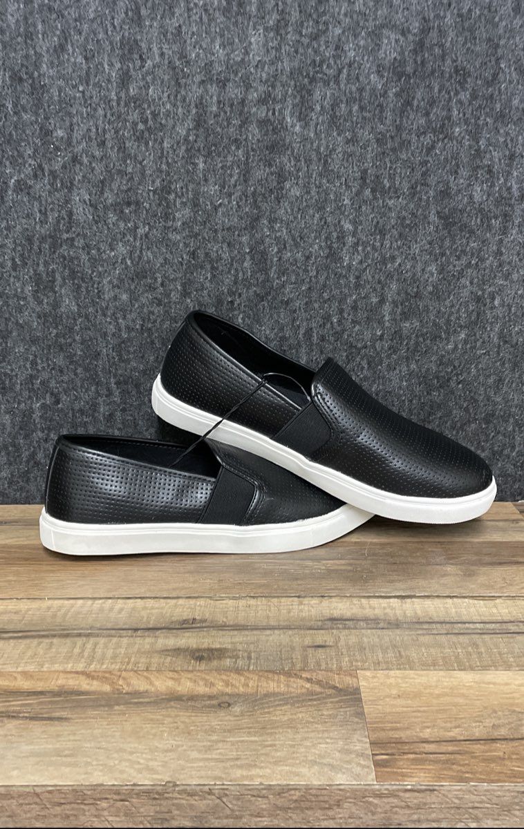 Torrid Women's Black Perforated Faux Leather Slip-on Sneakers Size 9