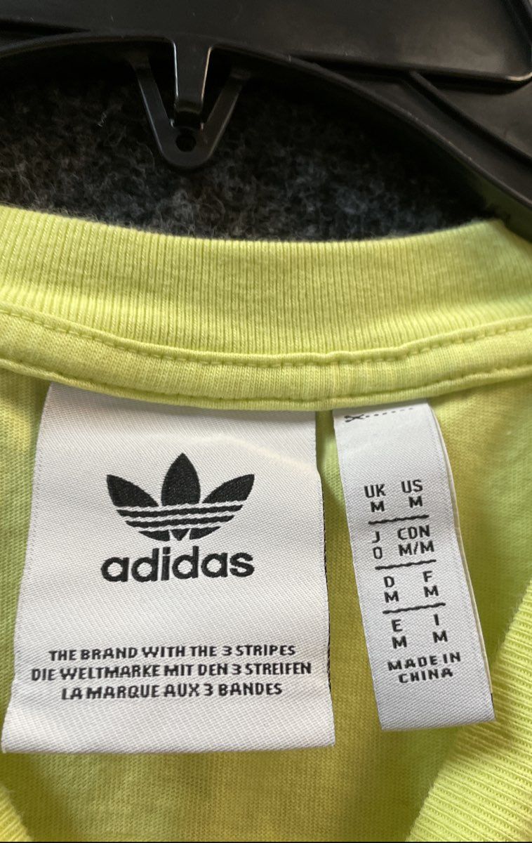 Adidas Men's Yellow Universal Sport Collective Graphic T-Shirt Sz M
