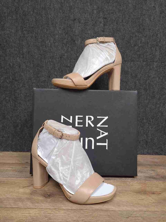 Naturalizer Joy Creme Brulee Leather Block Heel Sandals Women's Size 6 DS