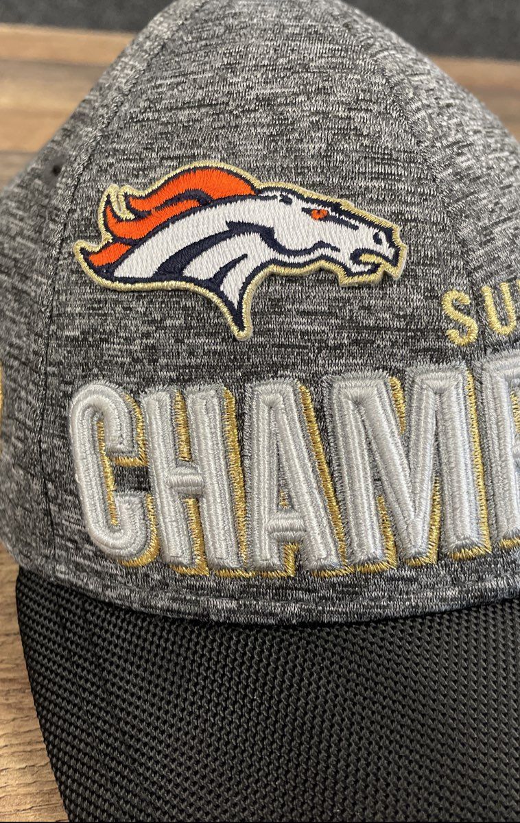 New Era Denver Broncos Super Bowl 50 Champions 9FORTY Adjustable Hat Cap Gray