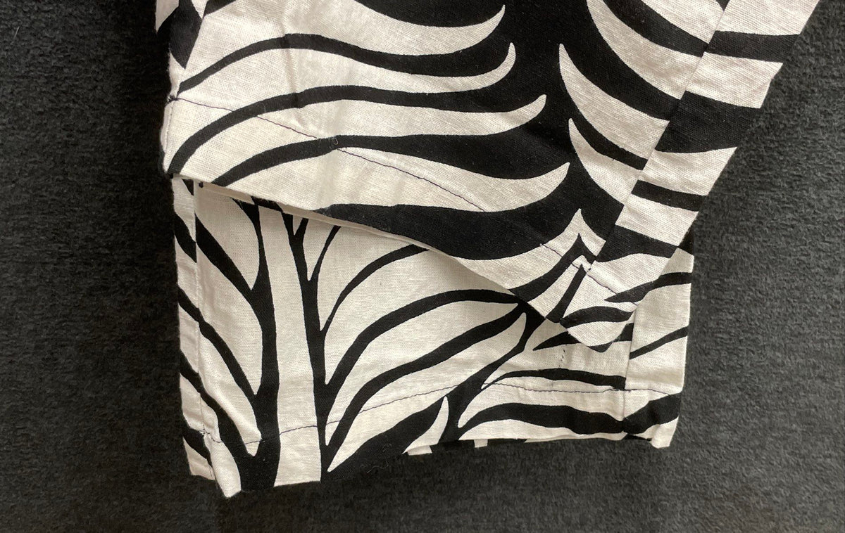 Ann Taylor Factory Women's Black White Zebra Print Linen Blend Pants Size L