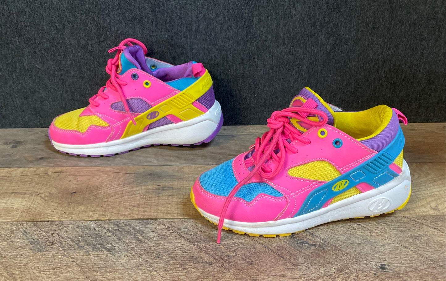 Heelys Force Pink Yellow Blue Multicolor Skate Shoes Youth Size 1