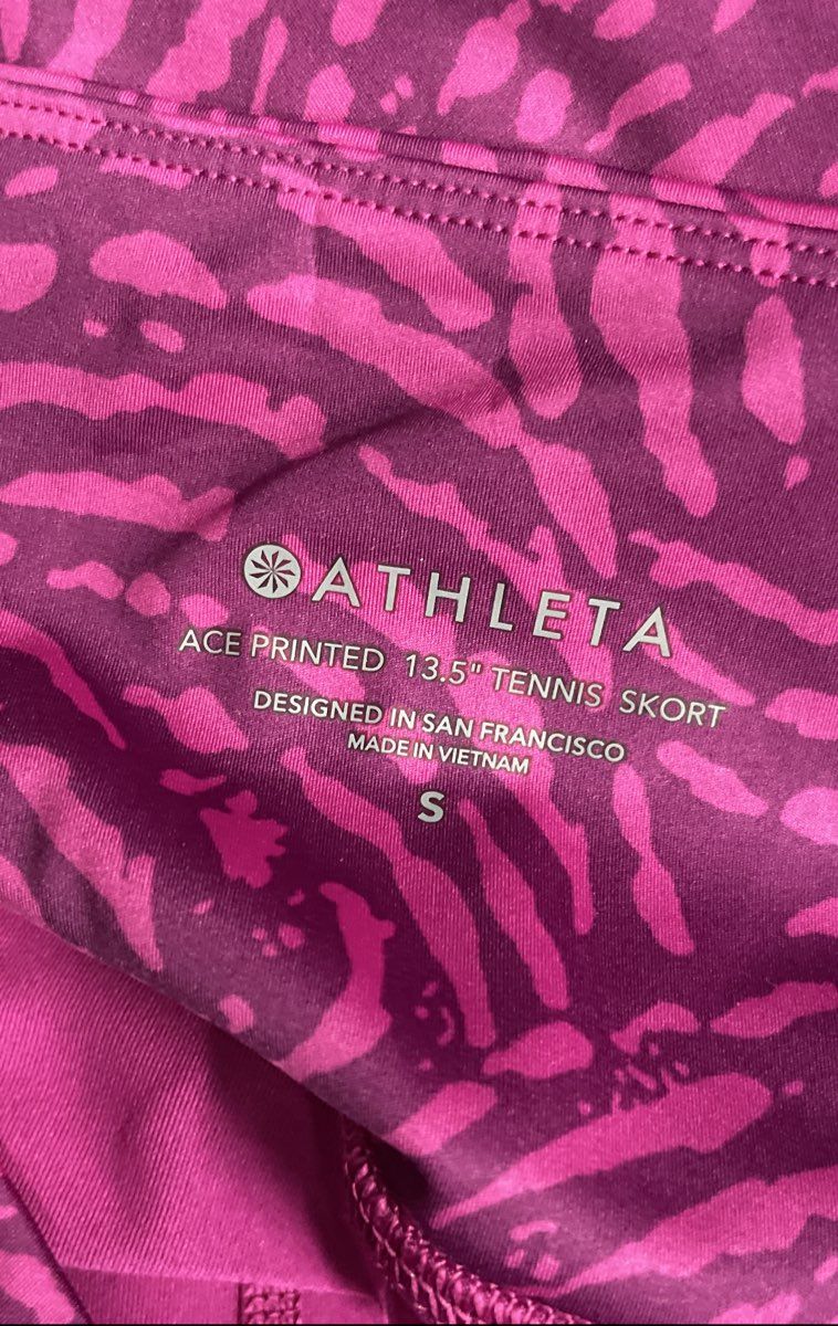 Athleta Women's Ace Printed 13.5" Tennis Skort Pink Purple Animal Print Size S