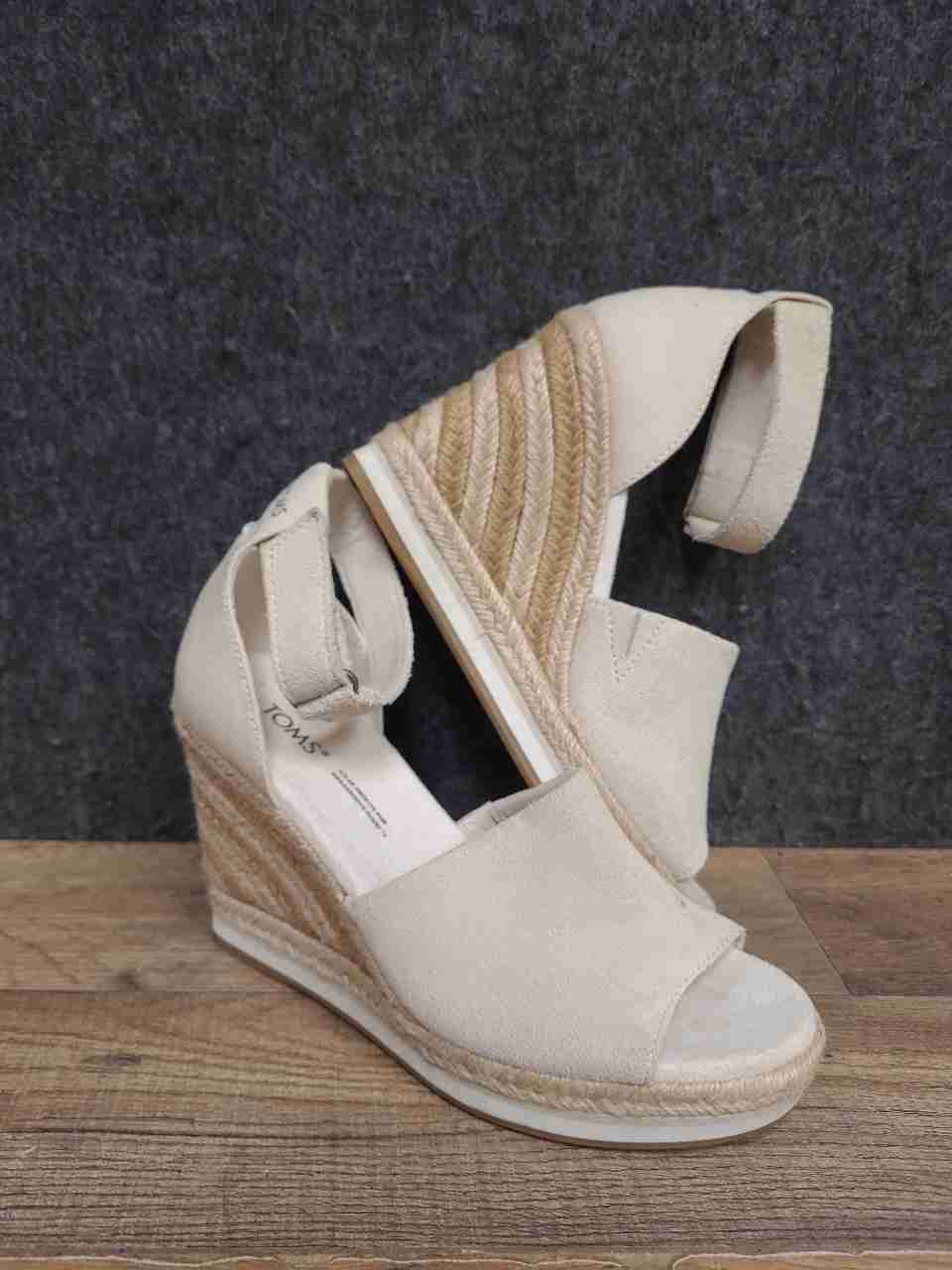 TOMS Cream Canvas Jute Wrapped Wedge Ankle Strap Sandals Women's Size 5.5