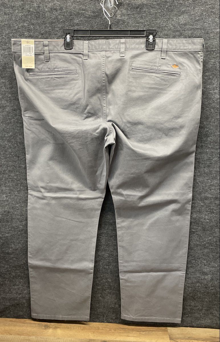 Dockers Men's Grey Alpha Khaki Big & Tall Modern Tapered Fit Pants Sz 48x30 NWT