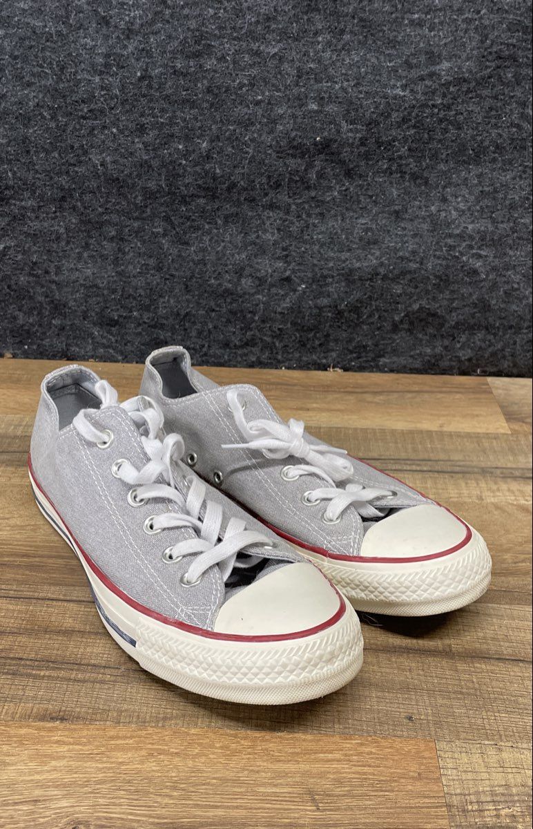 Converse Chuck Taylor All Star Low Top Grey Canvas Sneakers Men's 6 Women's 8