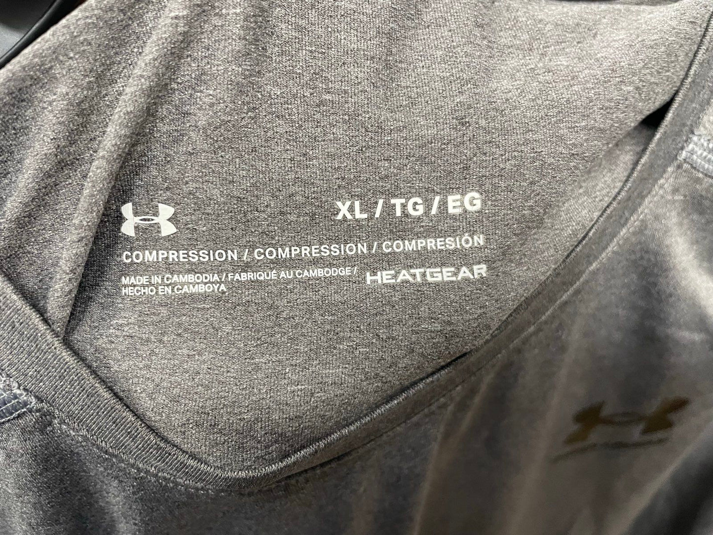 Under Armour Men's Heat Gear Gray Short Sleeve Compression Shirt Size XL
