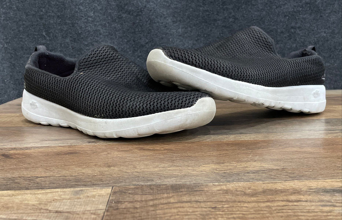 Skechers Goga Max Black White Walking Slip-On Shoes Size 10