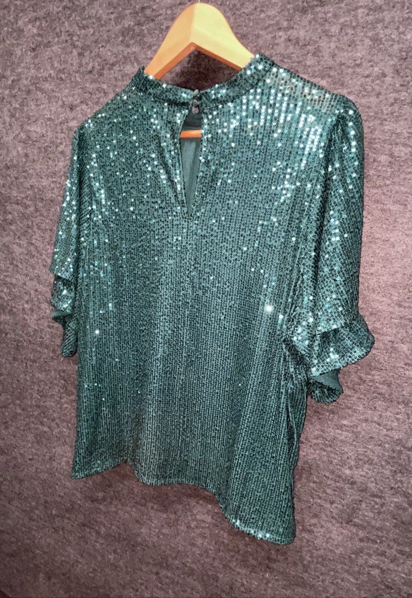 Joe Browns Women's Green Sequin Mock Neck Blouse Tiered Ruffle Sleeve Sz M NWT