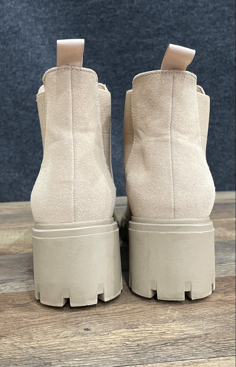 Athlefit Tan Faux Suede Platform Lug Sole Chelsea Boots Size 9.5