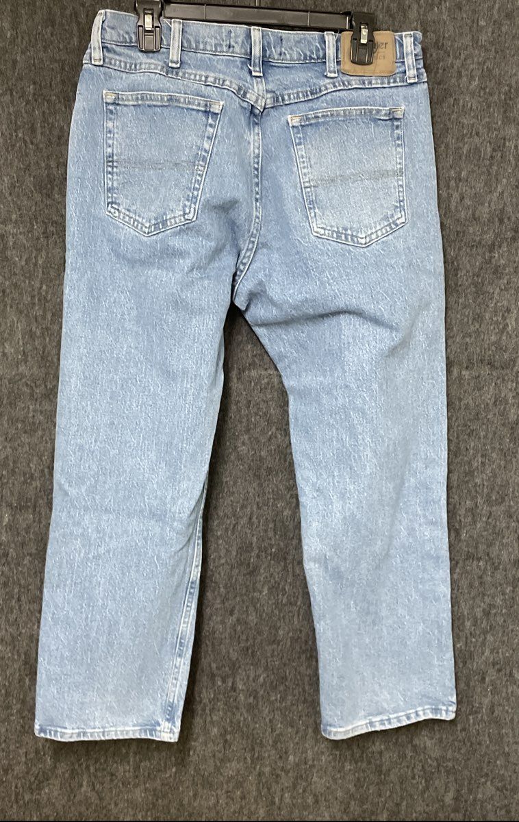 Wrangler Authentics Men's Light Wash Straight Leg Denim Jeans Size 34x28