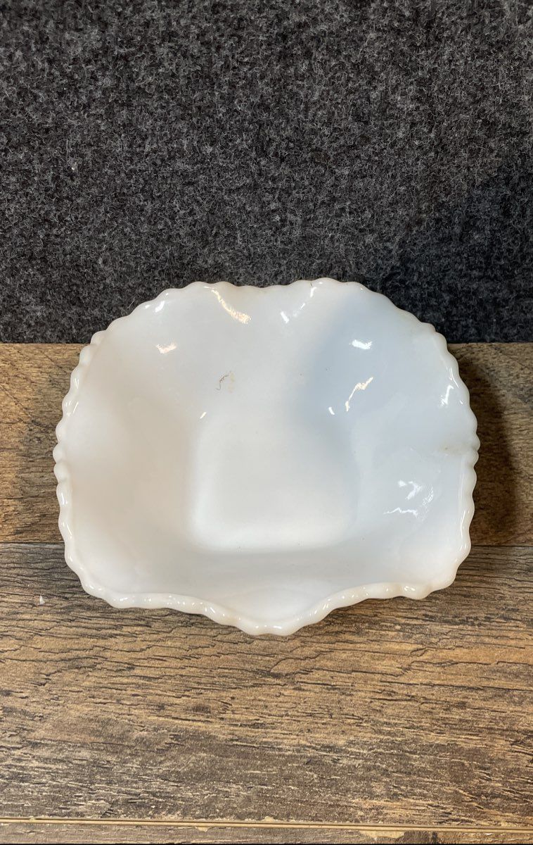 Pressed Milk Glass White Lot 2 Lidded Candy Dish & Small Ruffled Bowl Vintage