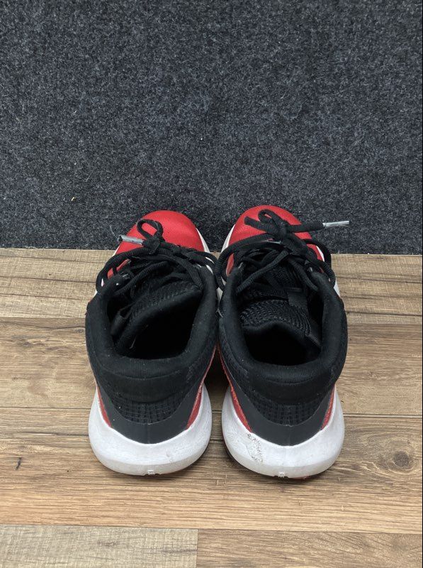 Under Armour Lockdown 7 Red Black White Boys Basketball Shoes Size 7Y