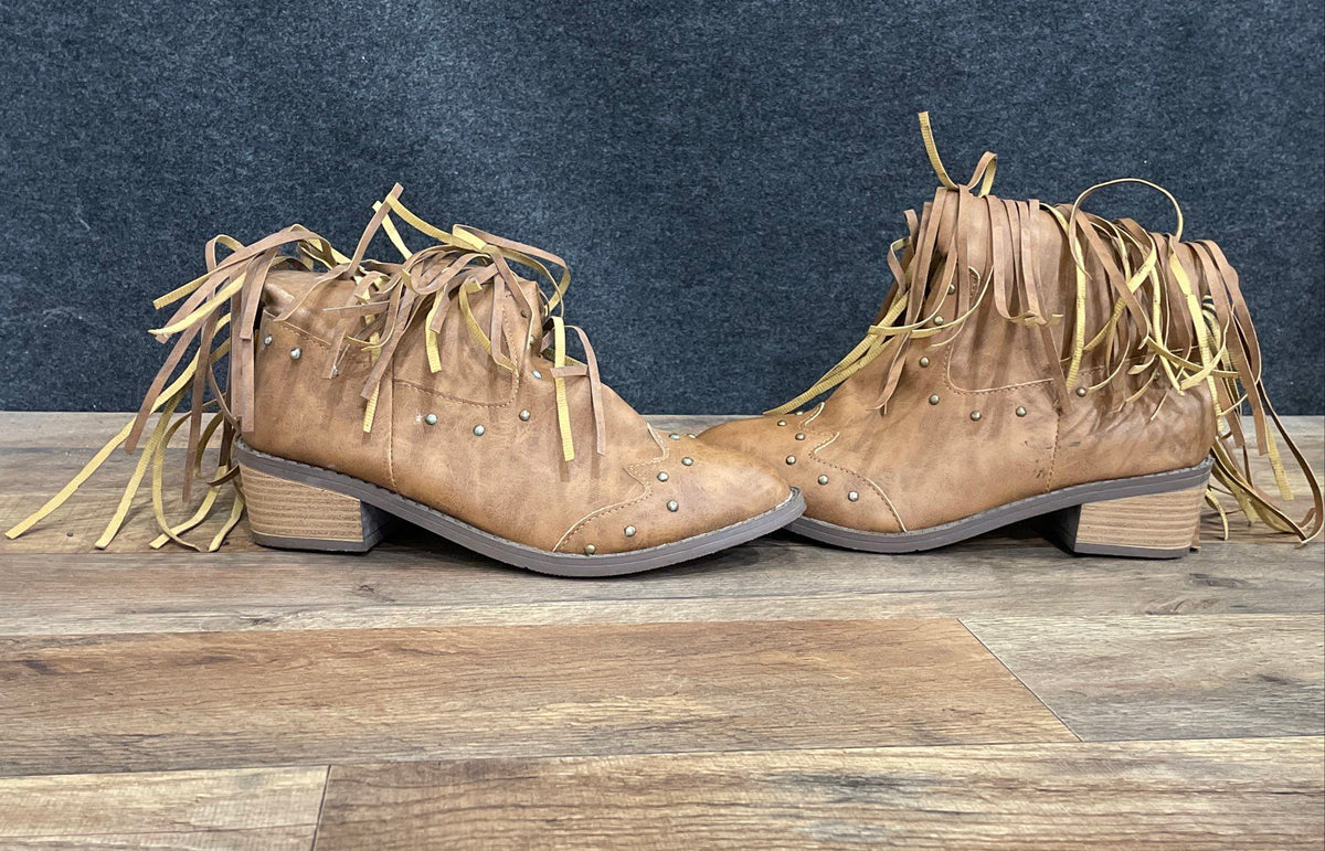 Unbranded Brown Fringed Tassel Studded Mid-Calf Boots Size 39