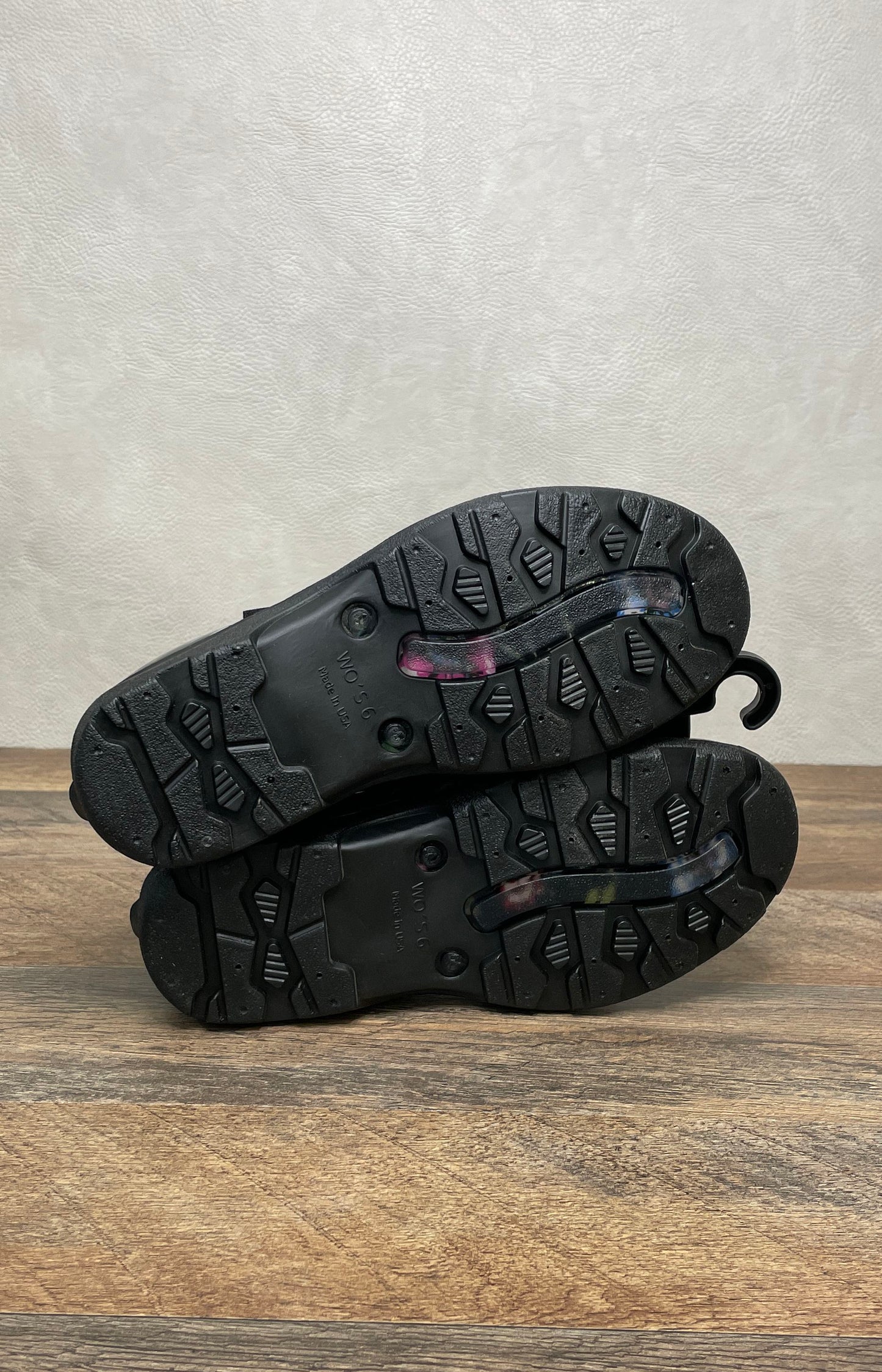 Sloggers Waterproof Comfort Garden Shoe Ditsy Black Floral Women's Size 6 NEW