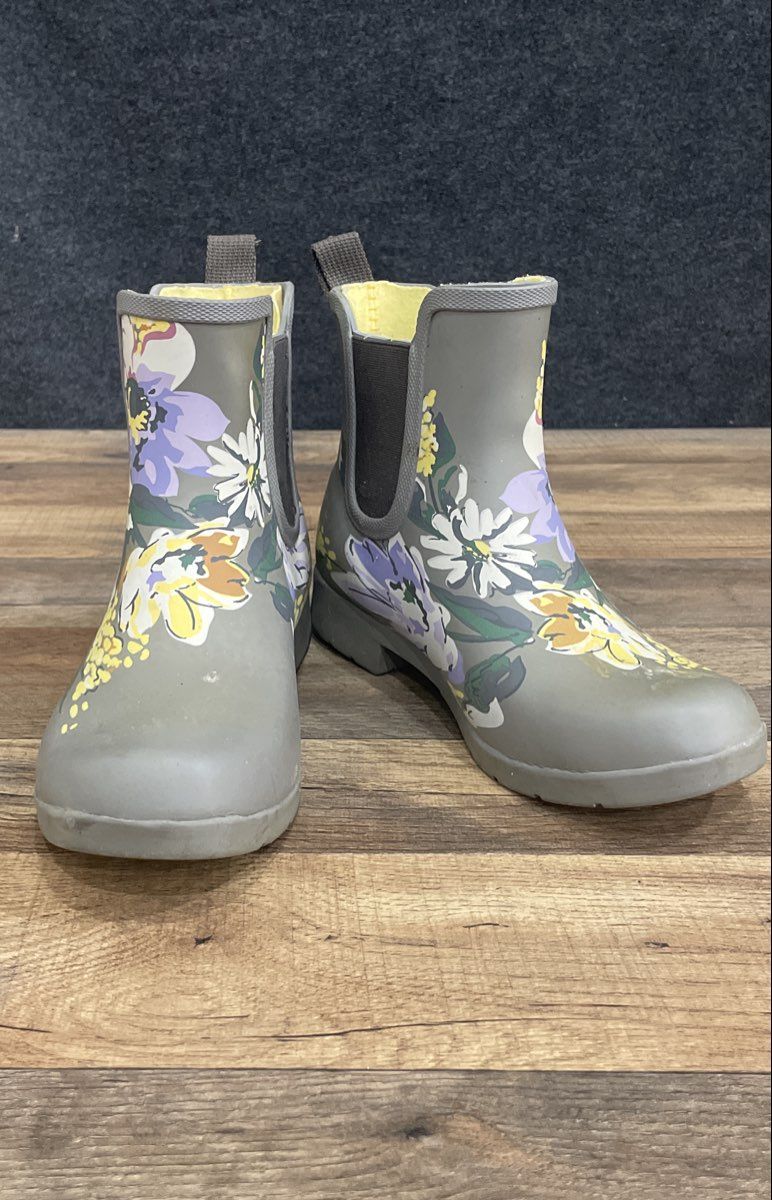 Chooka Grey Multi Floral Ankle Chelsea Rain Boots Women's Size 7